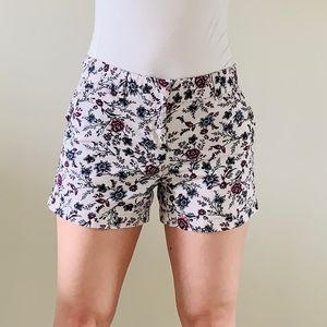 ⚡️ 3/$20 - Loft Floral Print Shorts